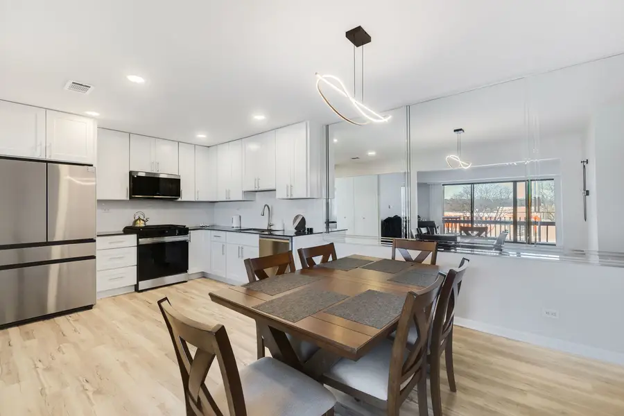 1100 E Randville Drive #312, Palatine, IL 60074 - #3