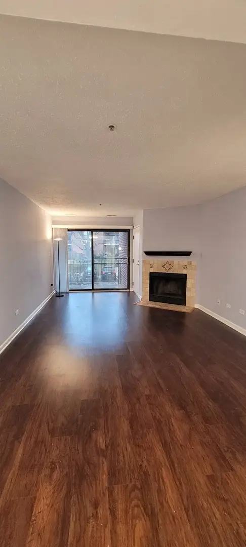 760 Weidner Road #107, Buffalo Grove, IL 60089 - Image #3