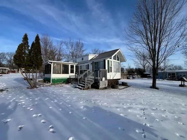 2795 E 28th Lot 422 Road, Seneca, IL 61360 - Image #3