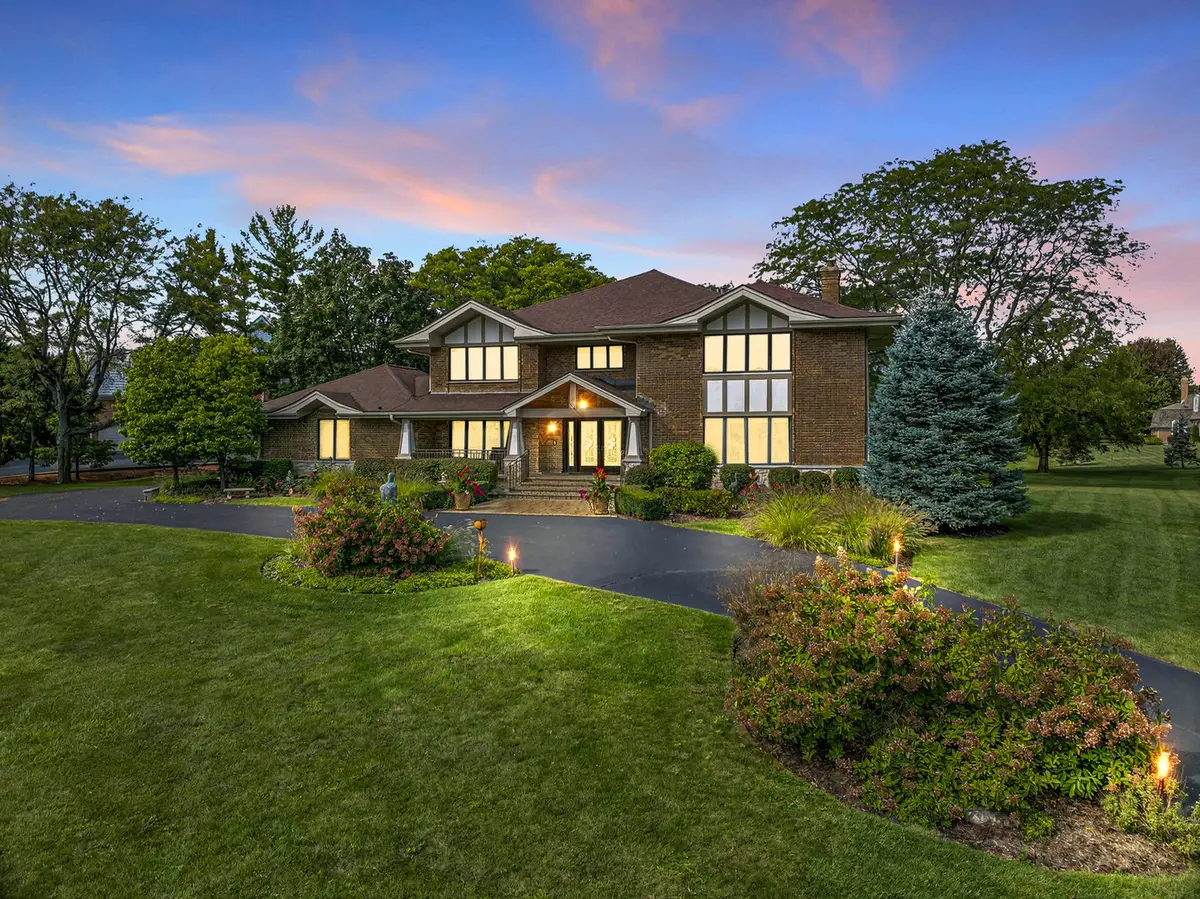 1886 Clover Drive, Inverness, IL 60067 - Image #1