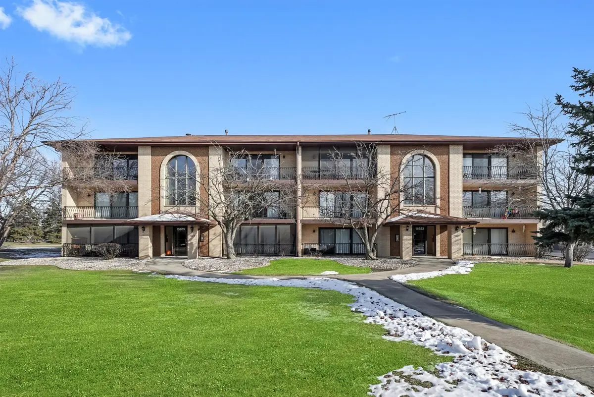 15623 Gardenview Court #3C, Orland Park, IL 60462 - Image #1