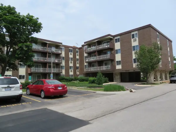 1311 S Finley Road #118, Lombard, IL 60148