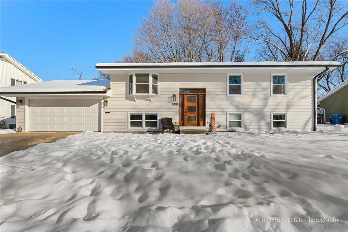 1108 S 12th Street, Saint Charles, IL 60174 - Image #1