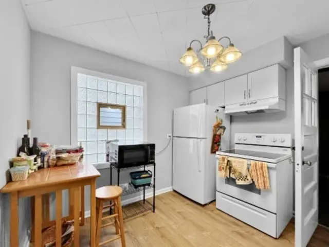 2247 S 21st Avenue, Broadview, IL 60155 - #3