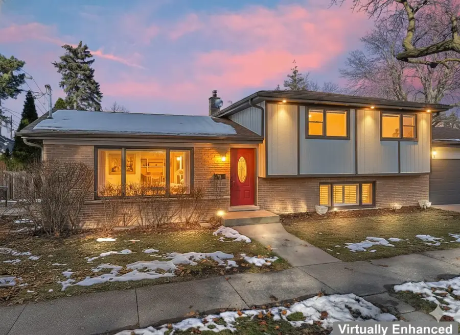 700 Florence Drive, Park Ridge, IL 60068 - Image #3