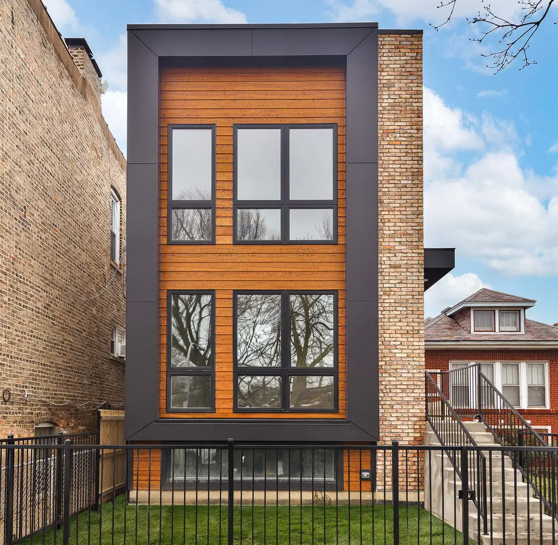 1521 N Lawndale Avenue, Chicago, IL 60651 - Image #1