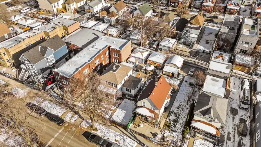 2029 N Kildare Avenue, Chicago, IL 60639 - Image #2