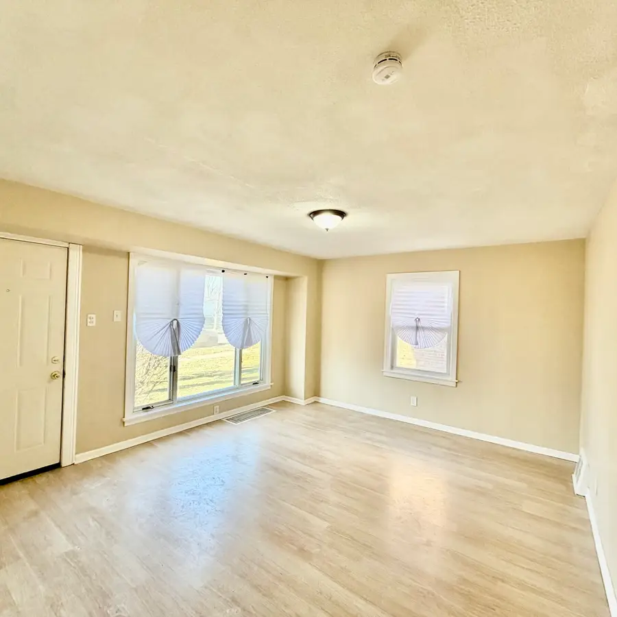 1475 Lincoln Avenue, Calumet City, IL 60409 - #3