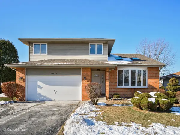 18036 Vista Drive, Country Club Hills, IL 60478