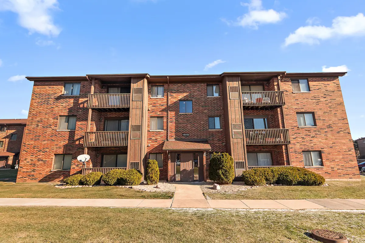 15723 Peggy Lane #5, Oak Forest, IL 60452 - Image #1