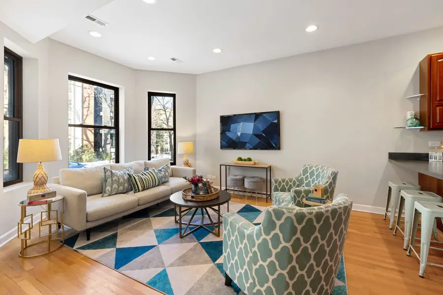 Address Withheld By Seller, Chicago, IL 60640 - Image #3