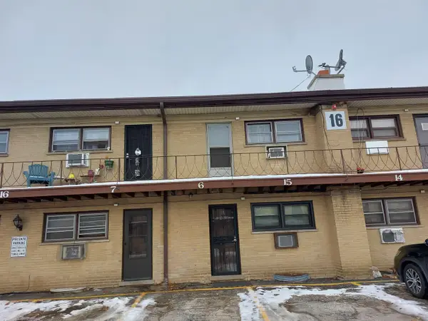 16 King Arthur Court #16, Northlake, IL 60164