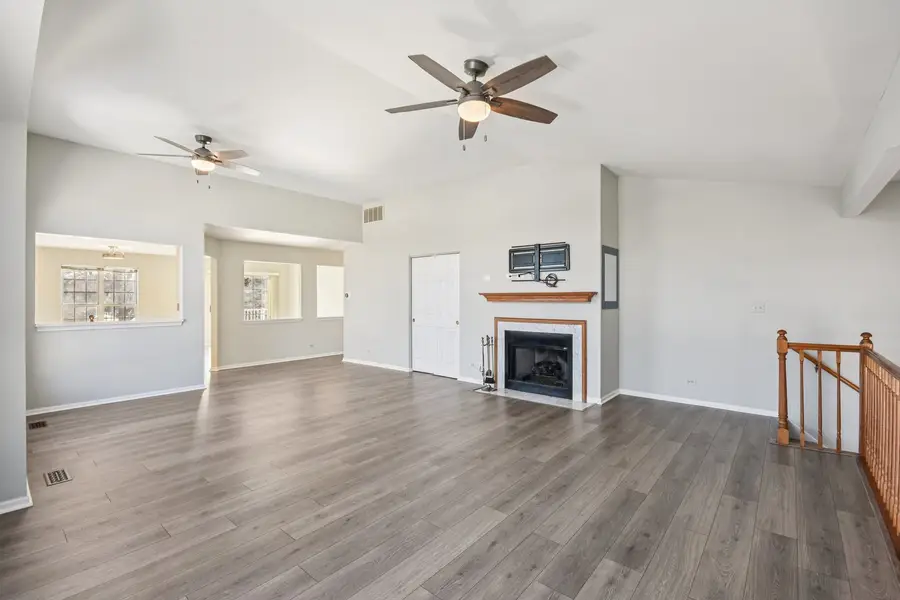 615 Grosse Pointe Circle #12-7, Vernon Hills, IL 60061 - Image #2