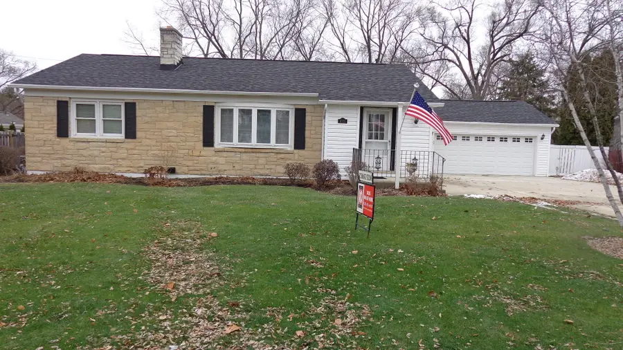 1011 James Street, Geneva, IL 60134 - Image #3
