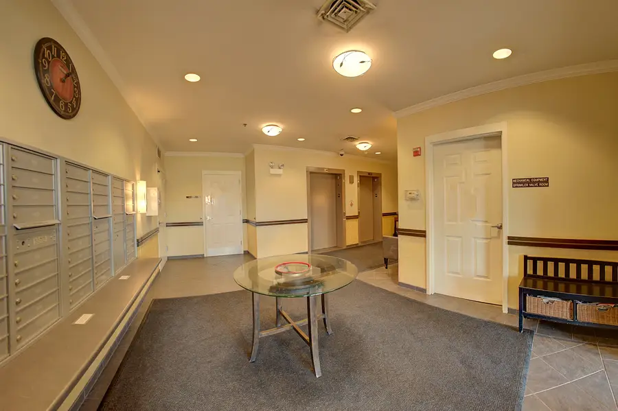 9530 Cook Avenue #414, Oak Lawn, IL 60453 - #3