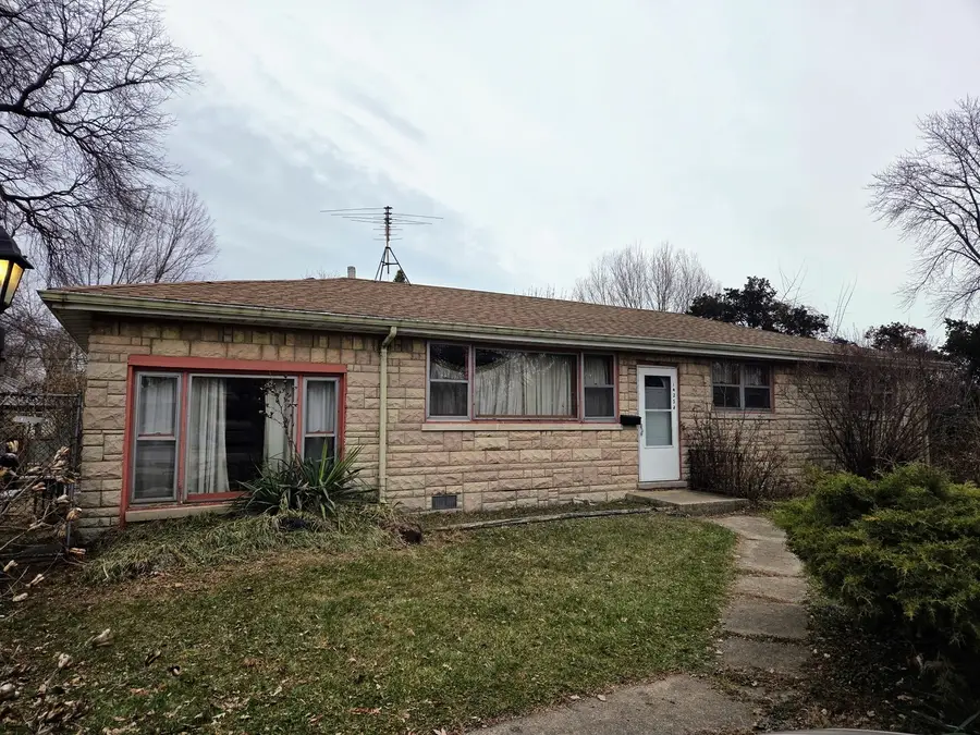 14340 Kostner Avenue, Midlothian, IL 60445 - Image #2