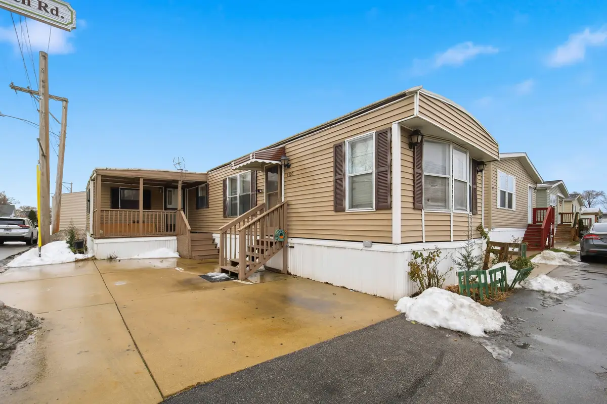 1300 W Branch Road, Northfield, IL 60093 - #1