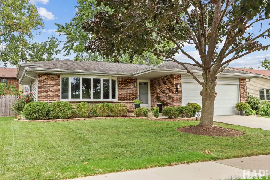 1942 Trail Ridge Street, Arlington Heights, IL 60004 - Image #2