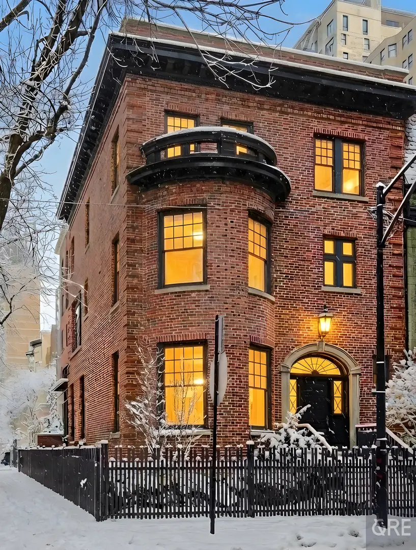1401 N Astor Street, Chicago, IL 60610 - Image #1