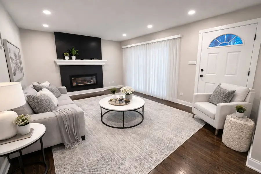 16024 Myrtle Avenue, Harvey, IL 60426 - #2