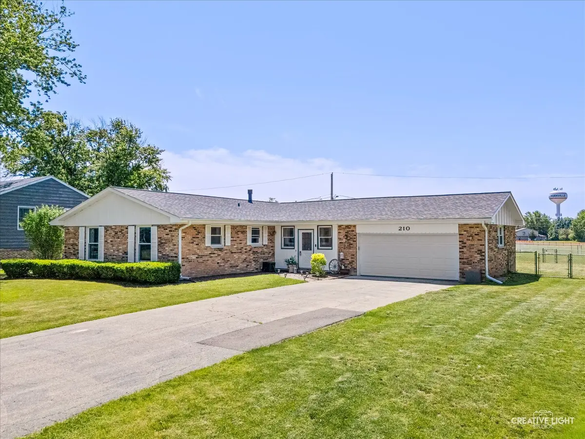 210 Georgeanna Street, Yorkville, IL 60560 - #1