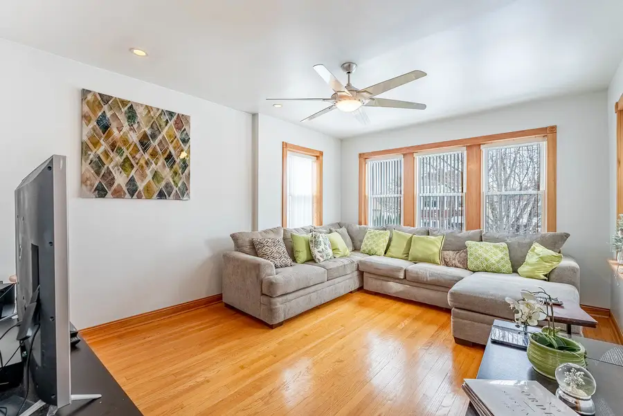 4706 N Kilpatrick Avenue, Chicago, IL 60630 - #3