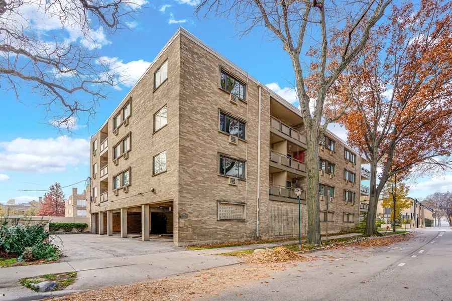 224 N Kenilworth Avenue #4D, Oak Park, IL 60302 - Image #2