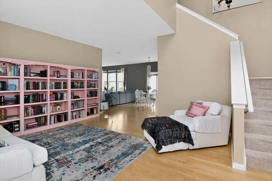 4781 Highwood Lane, Lake In The Hills, IL 60156 - #2