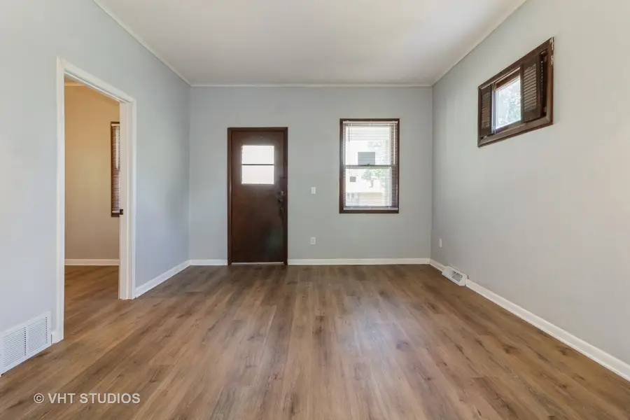 92 W 37th Street, Steger, IL 60475 - Image #2