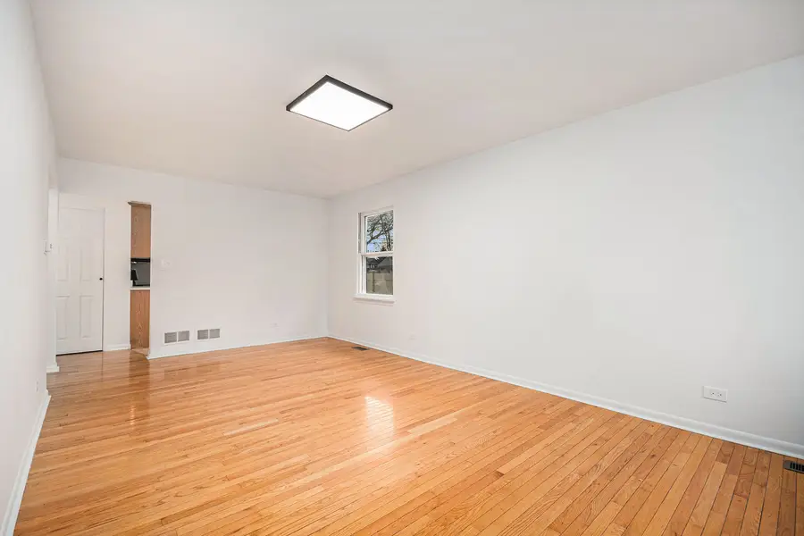 124 S Reed Street, Joliet, IL 60436 - Image #2