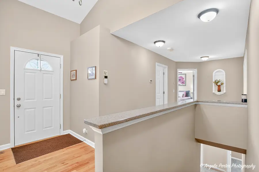 209 Geneva Lane, McHenry, IL 60051 - Image #2