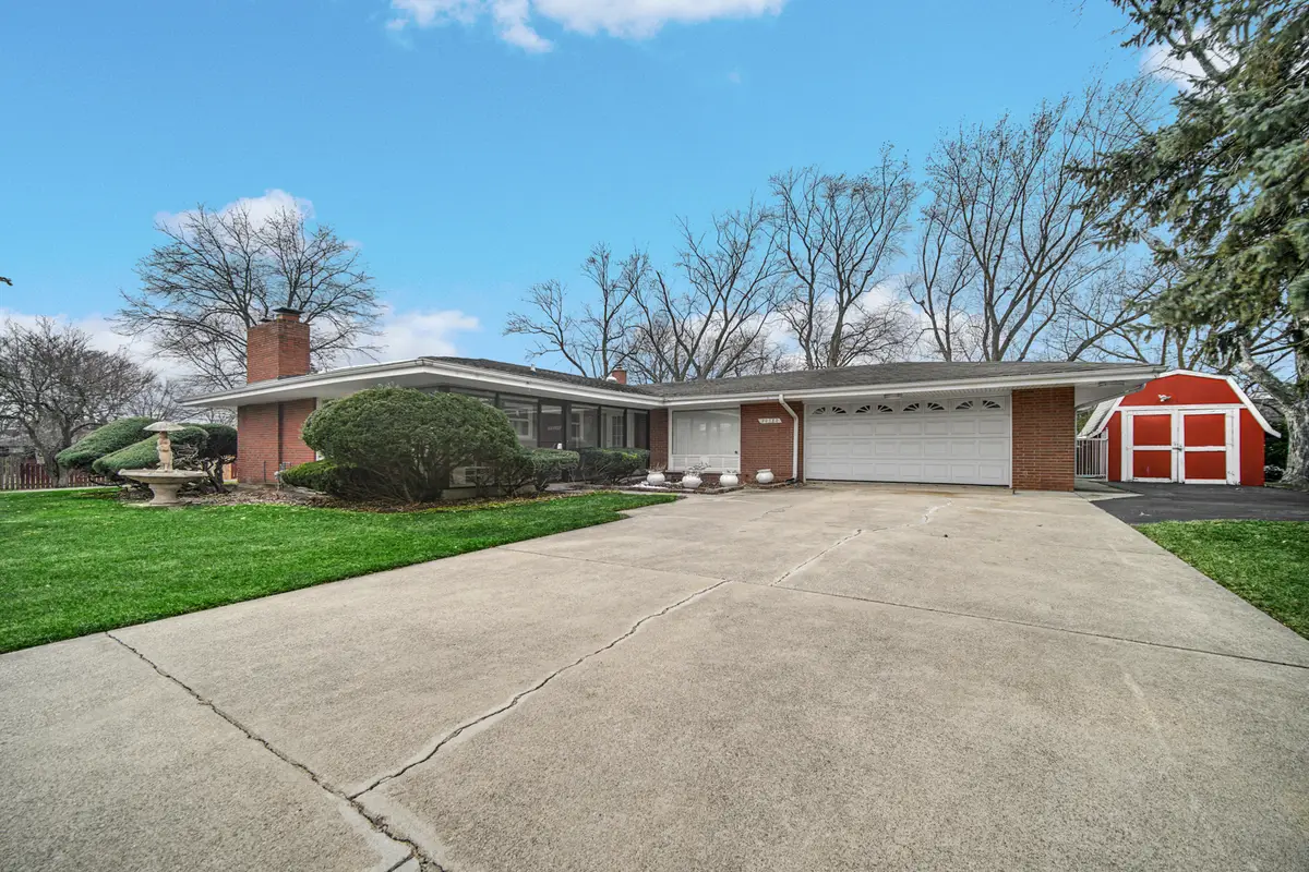 20580 Bensley Avenue, Lynwood, IL 60411 - Image #1