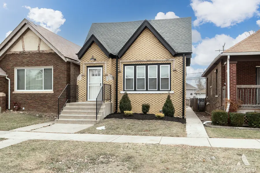 10229 S Aberdeen Street, Chicago, IL 60643 - Image #2