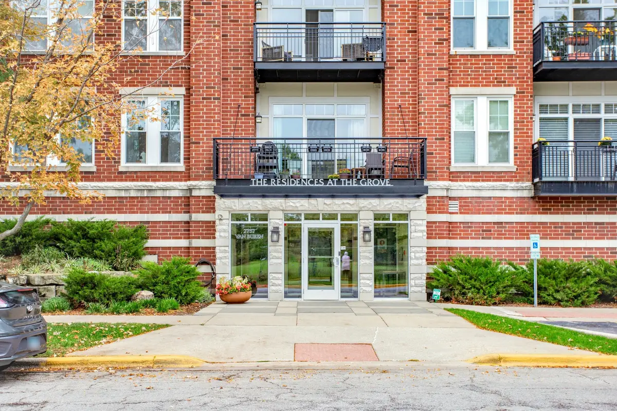 7757 Van Buren Street #511, Forest Park, IL 60130 - Image #1