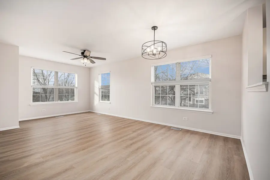 685 Holiday Lane, Hainesville, IL 60073 - Image #3