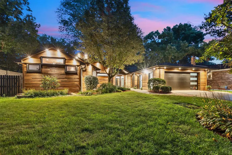 623 Echo Lane, Glenview, IL 60025 - Image #2