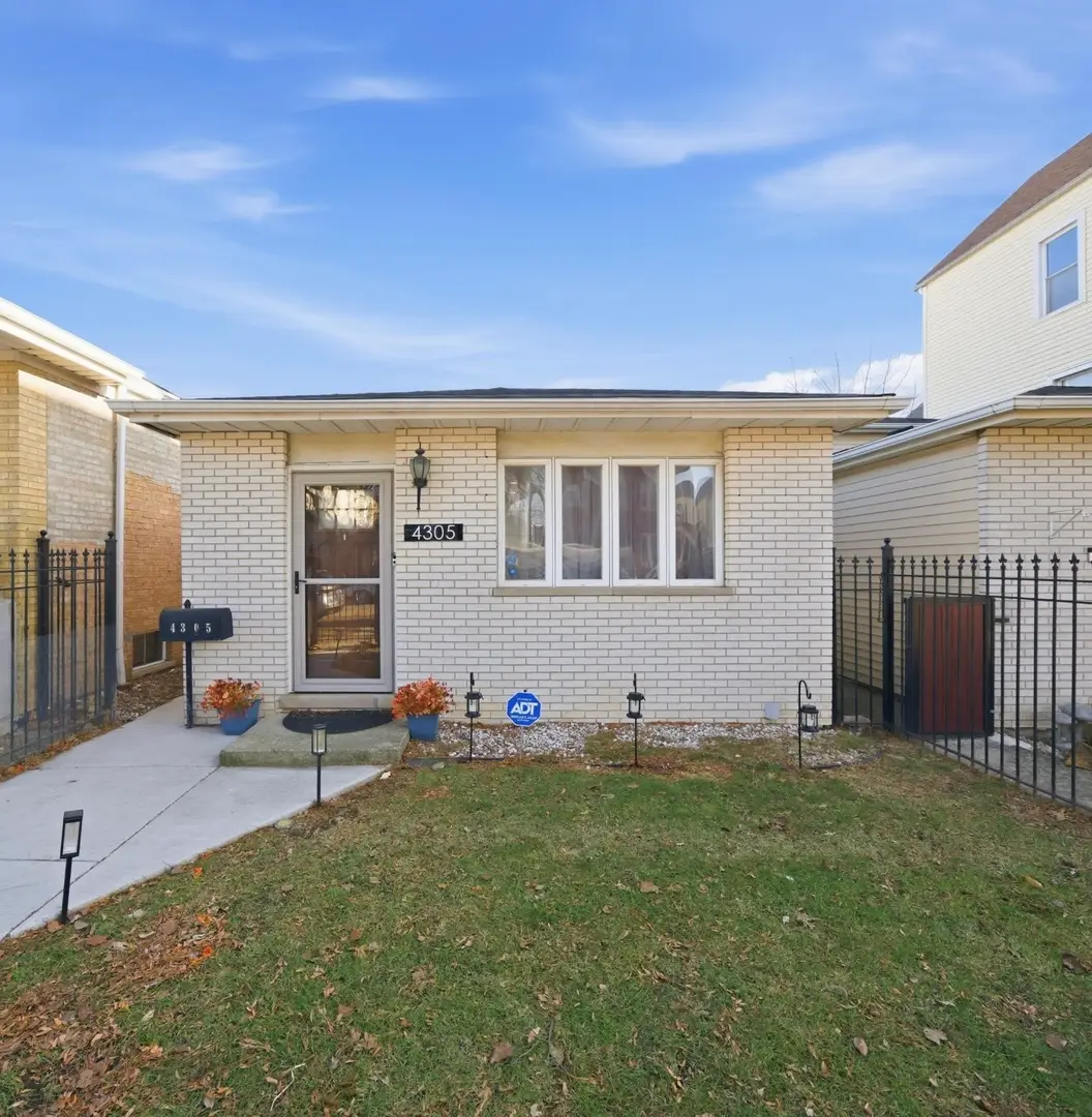 4305 S Wood Street, Chicago, IL 60609 - Image #1