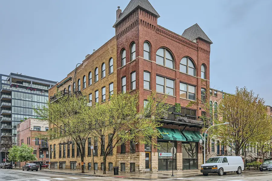 368 W Huron Street #2N, Chicago, IL 60654 - Image #2