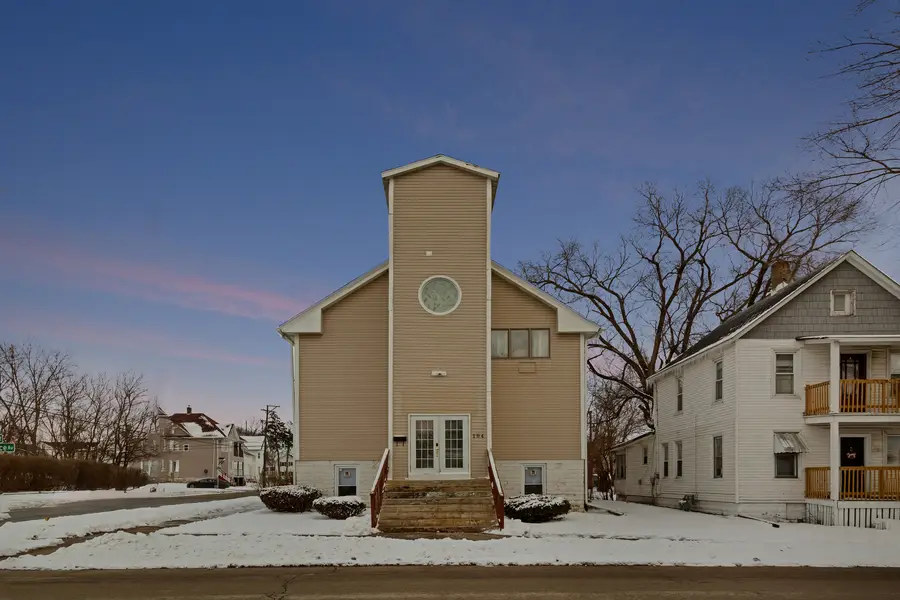 194 N Entrance Avenue, Kankakee, IL 60901 - Image #2