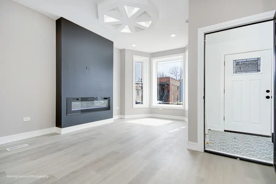 3926 W Arthington Street, Chicago, IL 60624 - Image #2