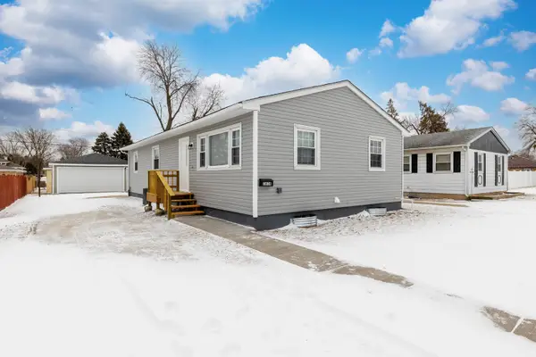 1616 Wilcox Street, Crest Hill, IL 60435