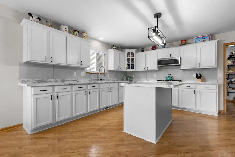 509 Lynnann Court, Marengo, IL 60152 - Image #3