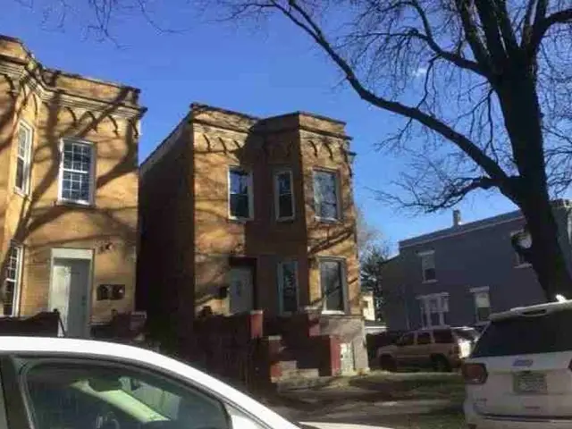 7027 S Calumet Avenue, Chicago, IL 60637 - #3