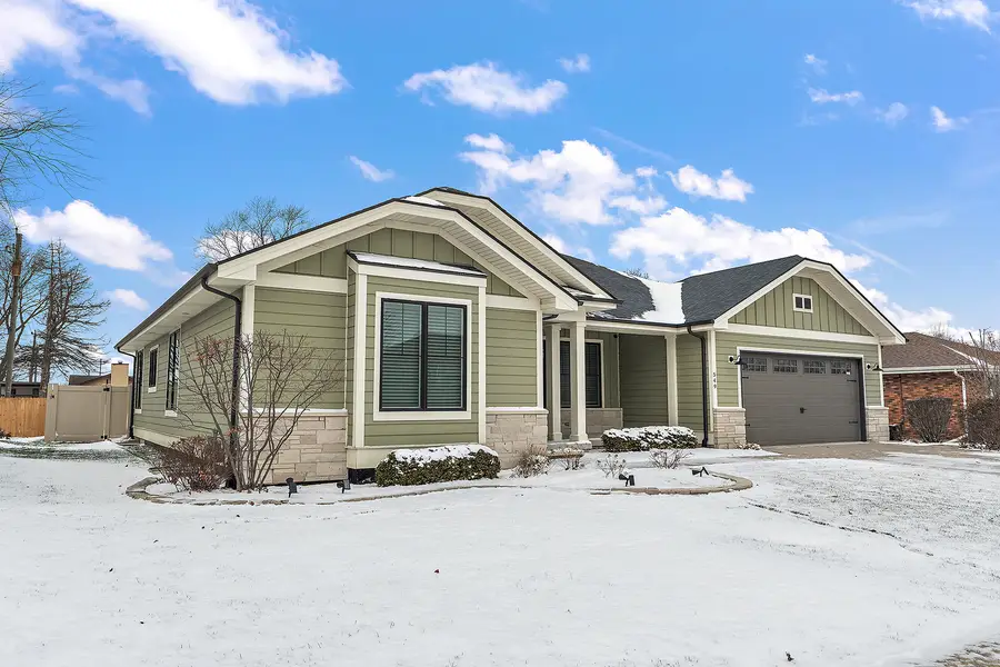 549 Louise Drive, Manteno, IL 60950 - Image #2