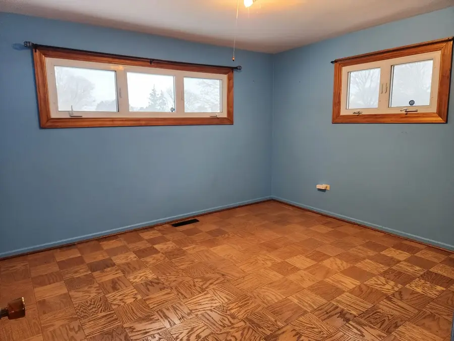 8201 N Washington Street, Niles, IL 60714 - Image #3