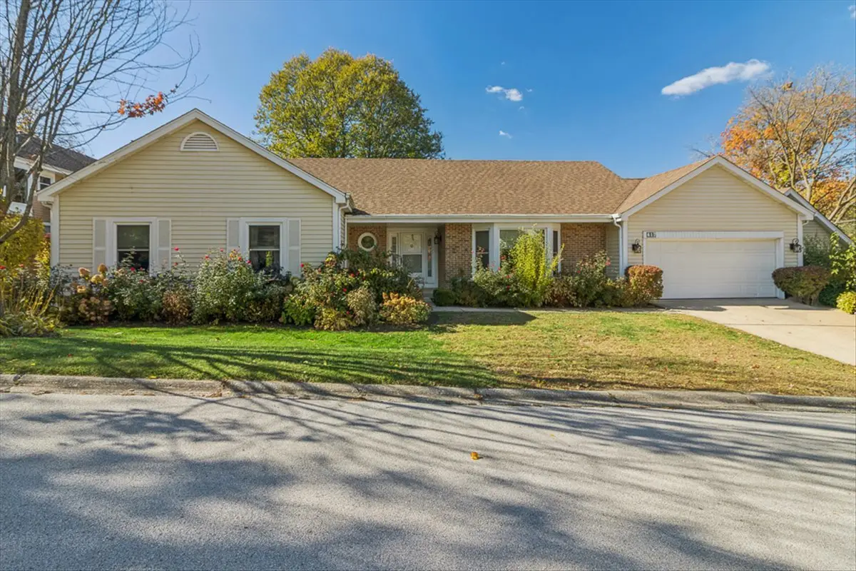 417 River Bluff Circle, Naperville, IL 60540 - Image #1