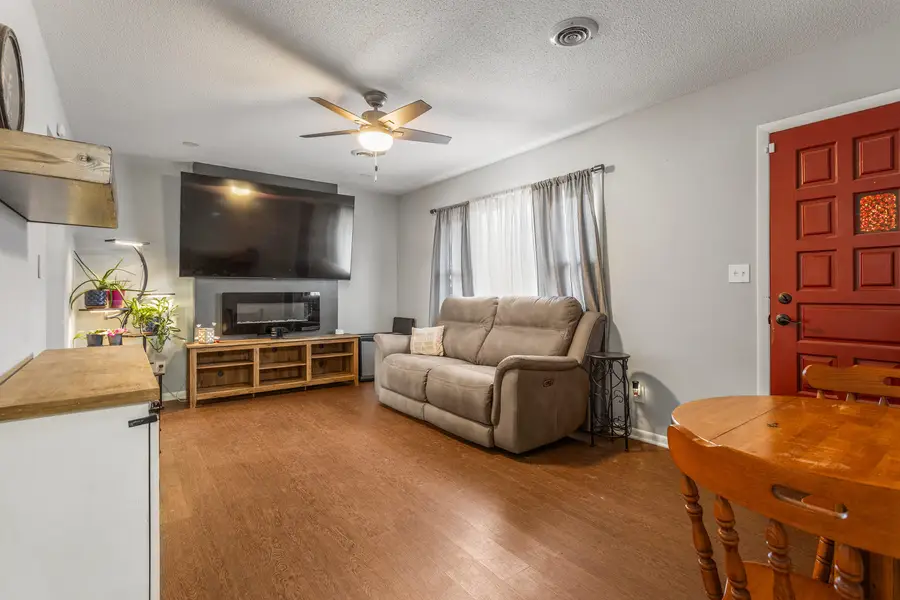 800 Juniper Drive, Rantoul, IL 61866 - Image #2