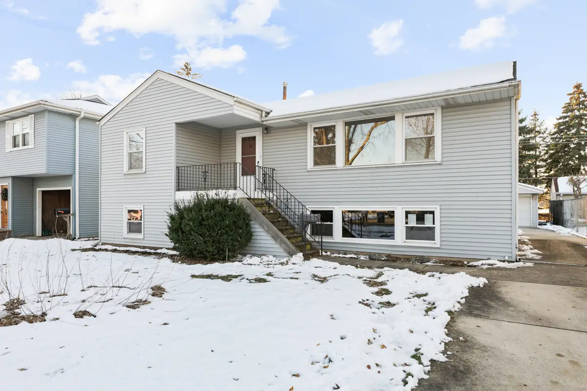 1122 Alfini Drive, Des Plaines, IL 60016 - Image #1