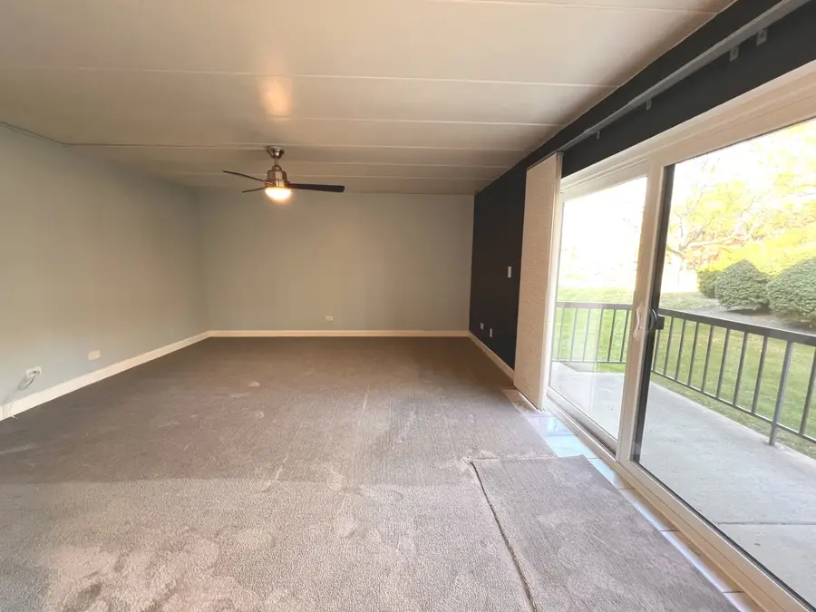 210 E Fountainview Lane #1A, Lombard, IL 60148 - Image #3