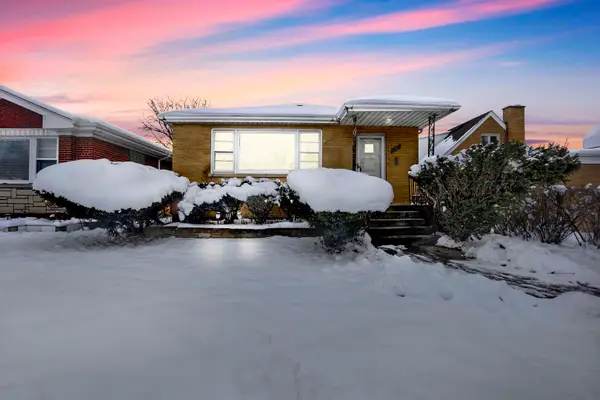 5265 W Devon Avenue, Chicago, IL 60646